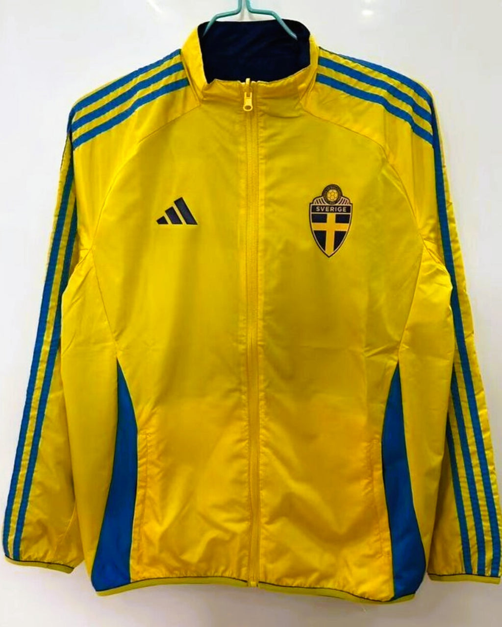 SWEDEN WINDBREAKER (2024-25)