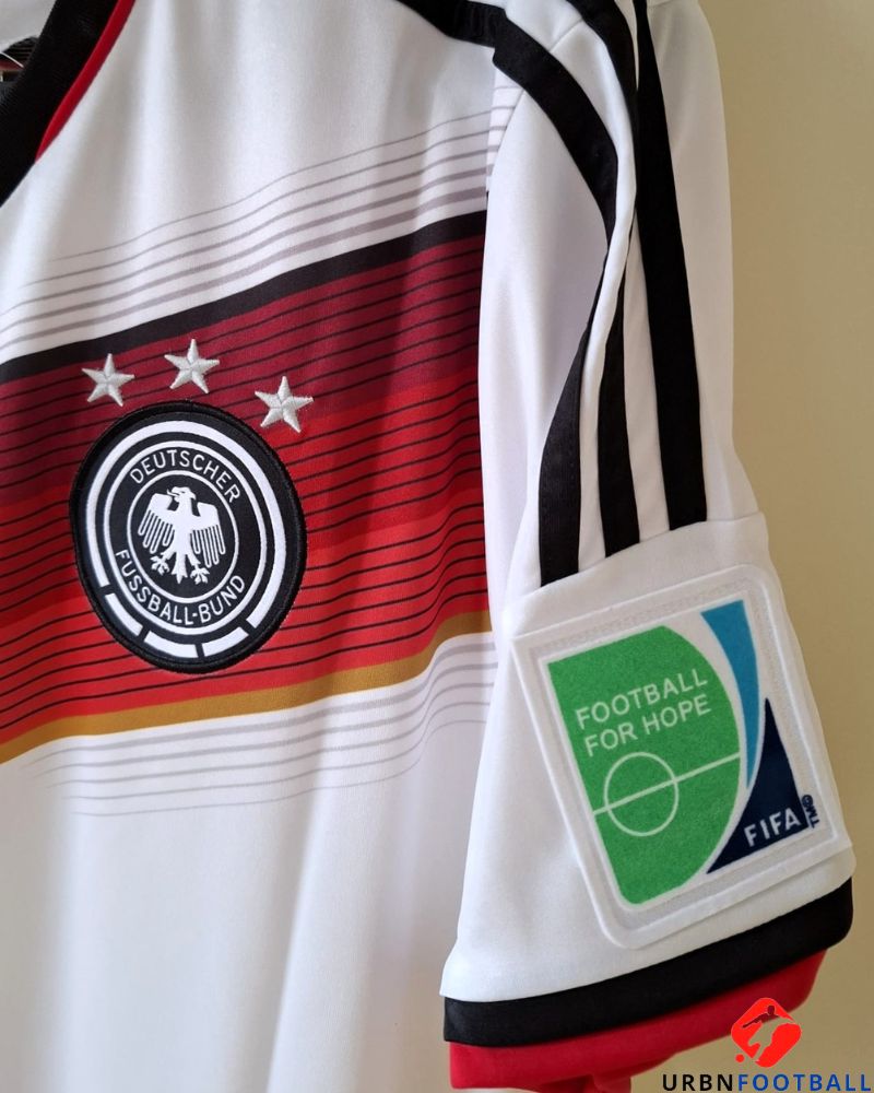 SCHWEINSTEIGER BASTIAN 2014-15 (Ger)