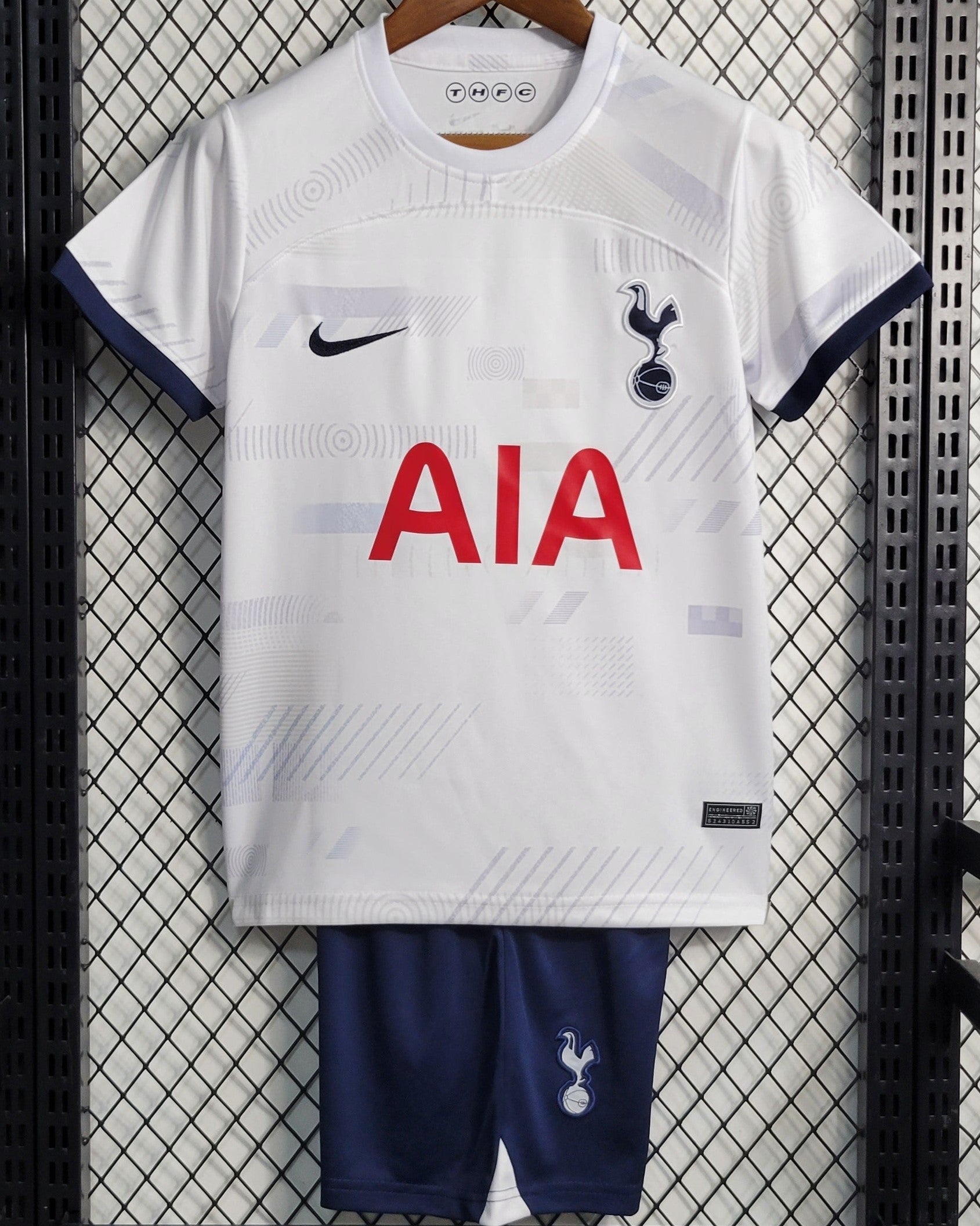 TOTTENHAM kid kit