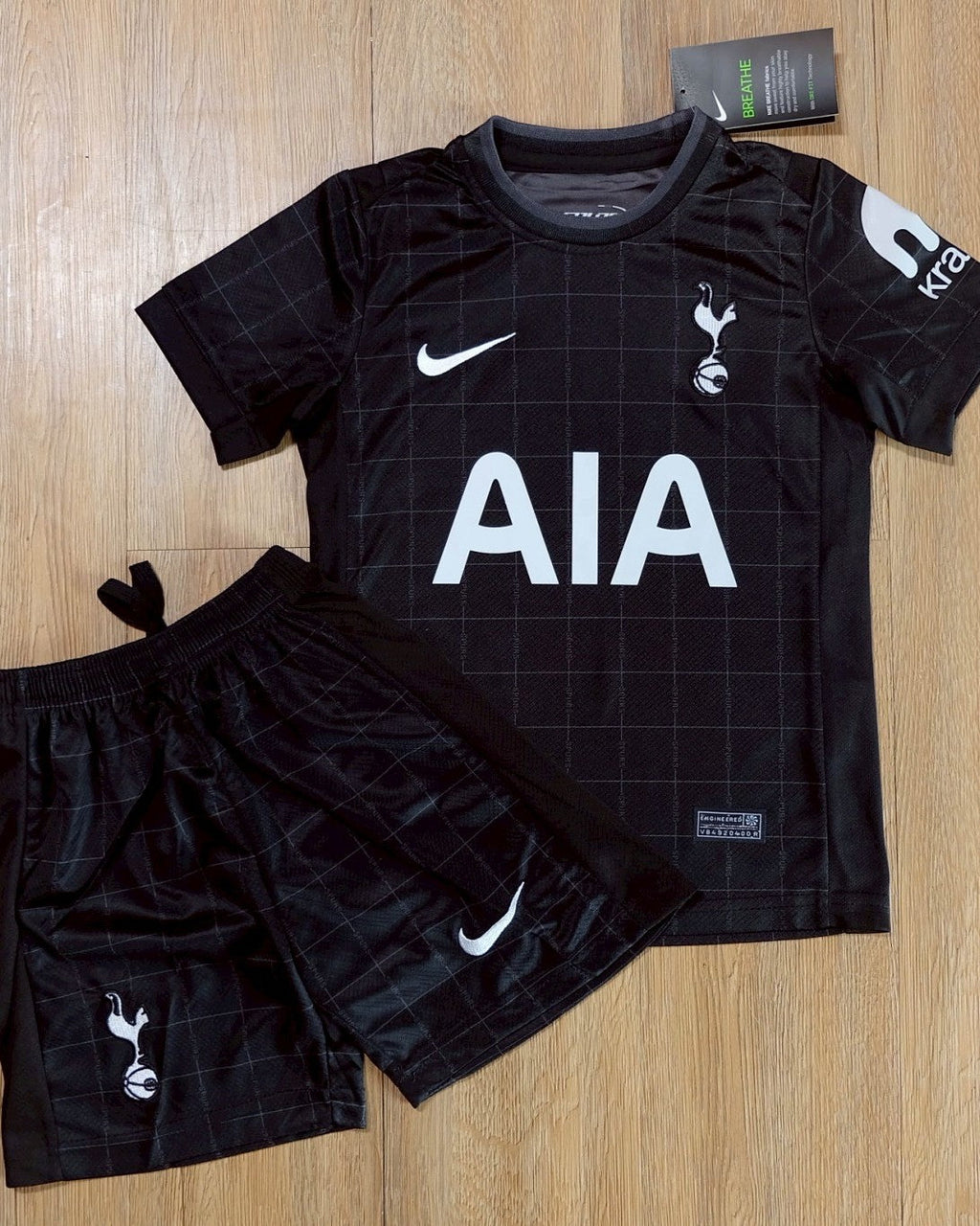 TOTTENHAM kid kit