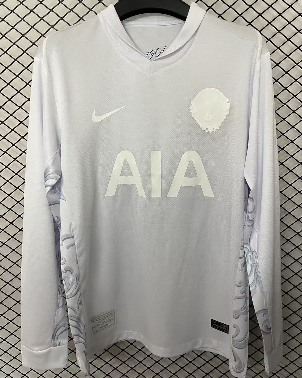 TOTTENHAM (Long sleeve shirt)